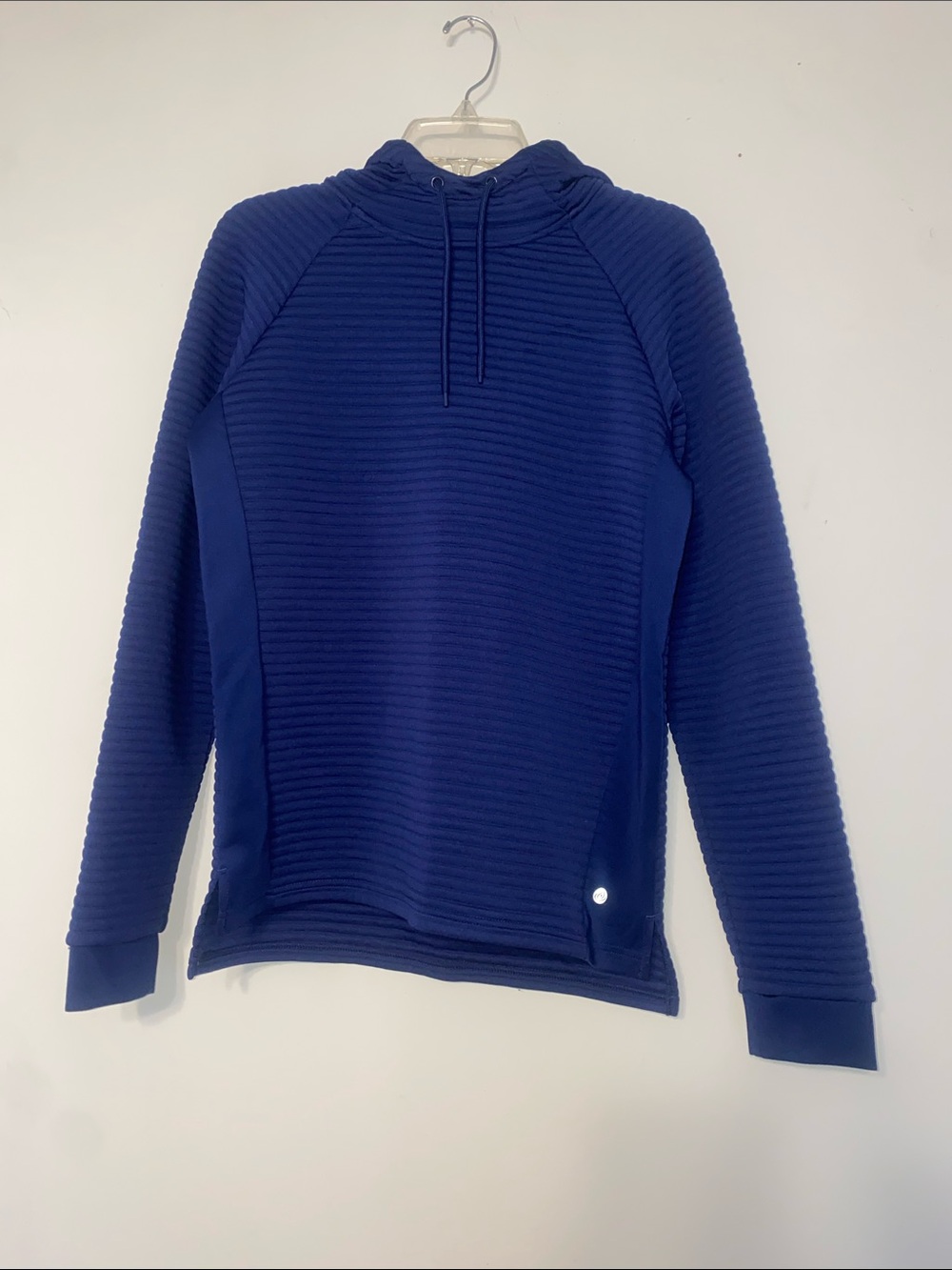 Apana Women's Quilted Pullover Hoodie in Navy